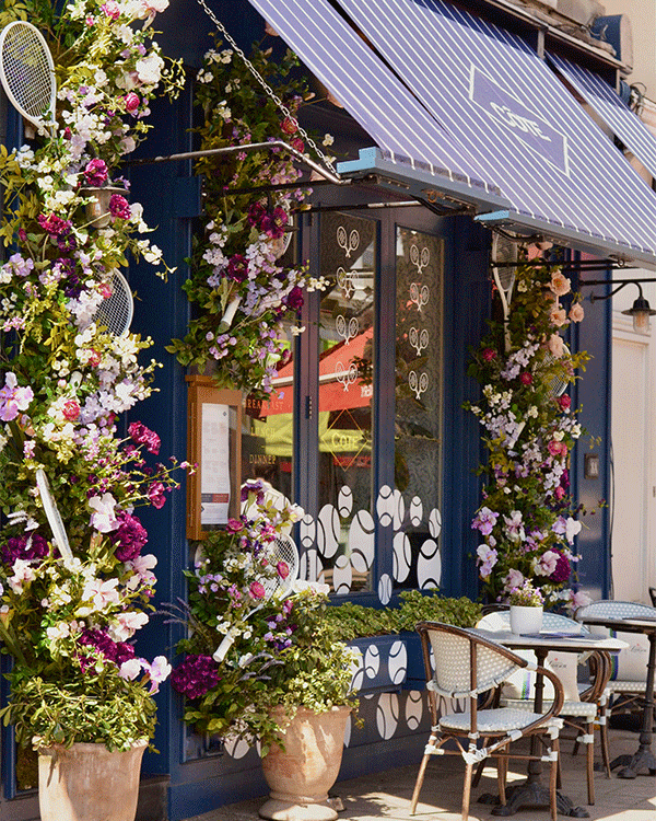 Cote restaurant in London with luxury front of house Wimbledon themed floral exterior