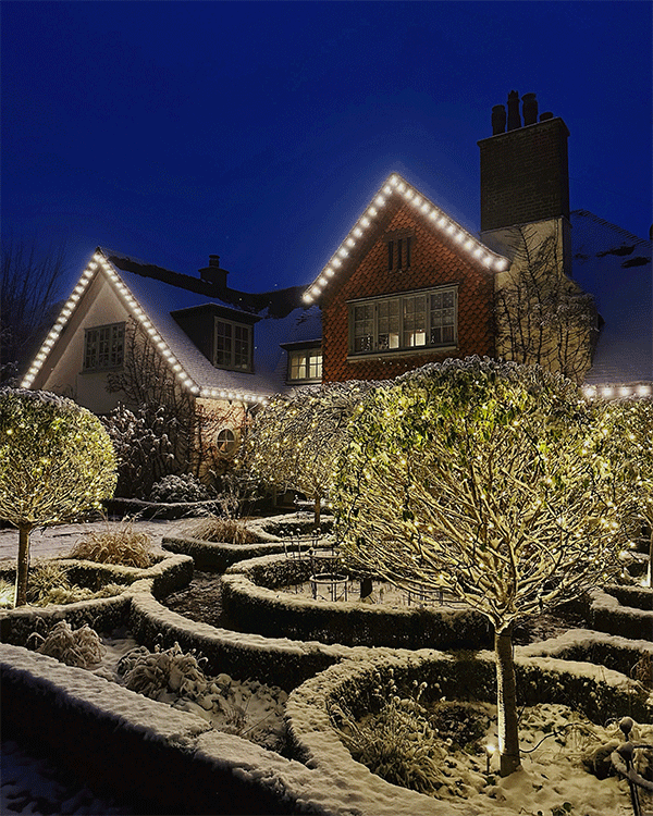 Exterior home and garden lighting in Surrey